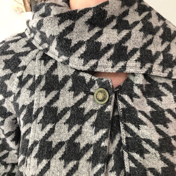 Vintage Mario Serrani Coat, size 4 - Picture 2 of 5